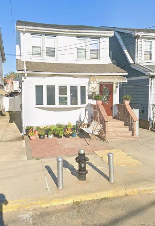 5426 152nd Street, New York, NY, 11355 | Card Image