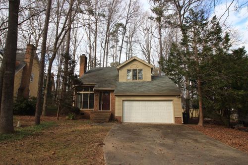 105 Keithwood Ln, Cary, NC, 27511-7235 | Card Image