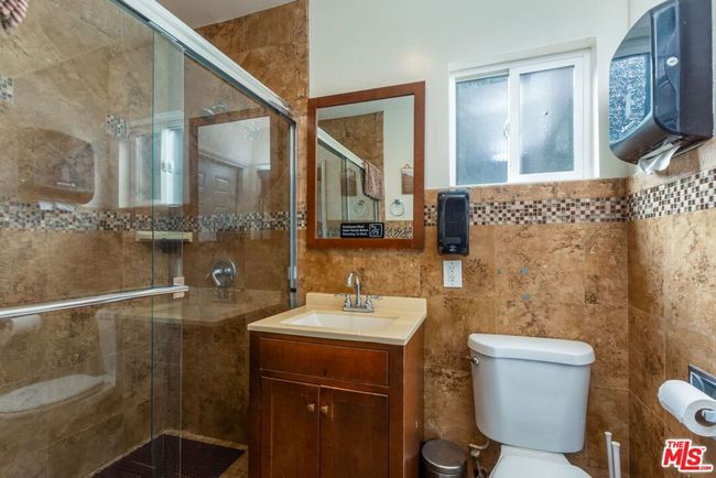 6953 Enfield Ave, House other with 4 bedrooms, 4 bathrooms and 2 parking in Reseda CA | Image 10