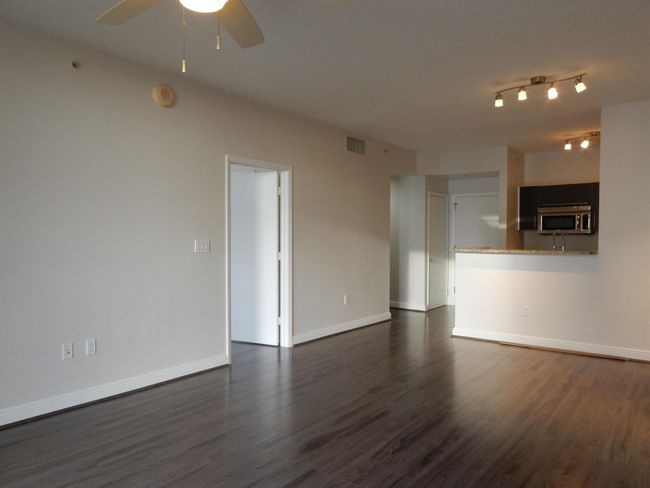 APT-716 - 550 Okeechobee Blvd, Condo with 1 bedrooms, 1 bathrooms and null parking in West Palm Beach FL | Image 6