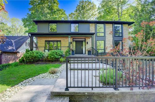 239 Corrie Cres, Waterloo, ON, N2L5W3 | Card Image