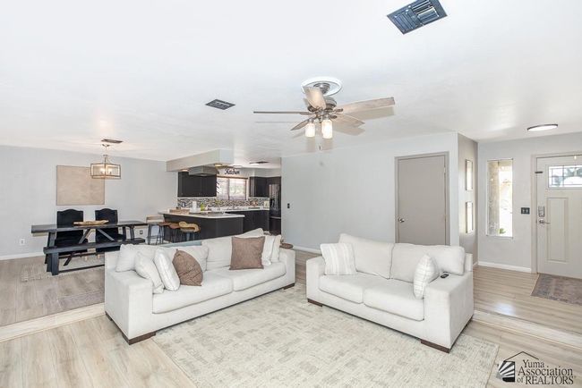 1668 W Citrus Loop, House other with 3 bedrooms, 2 bathrooms and 2 parking in Yuma AZ | Image 8