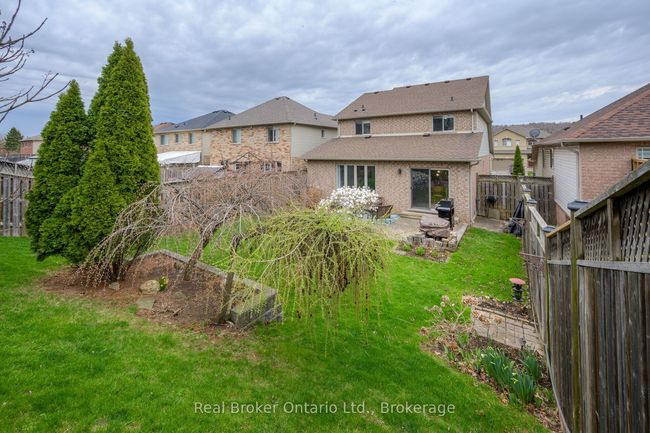 65 Plum Tree Lane, House other with 3 bedrooms, 3 bathrooms and 4 parking in Grimsby ON | Image 30