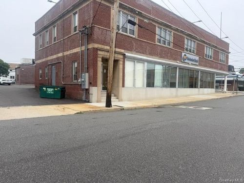 120 S Franklin Avenue, Hempstead, NY, 11580 | Card Image