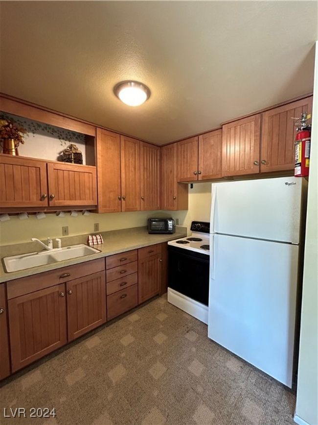 G-3 - 356 S Hwy 143, Condo with 2 bedrooms, 1 bathrooms and null parking in Brian Head UT | Image 6