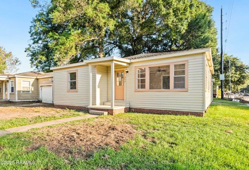 253 Sherwood Dr, Lafayette, LA, 70501-3733 | Card Image