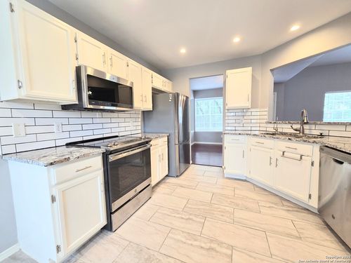 5823 Timber Star, San Antonio, TX, 78250-5928 | Card Image