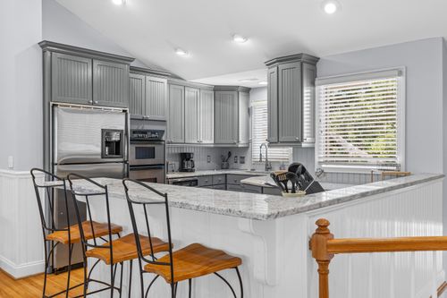 27 Fairway Dunes Ln, Isle of Palms, SC, 29451-2840 | Card Image