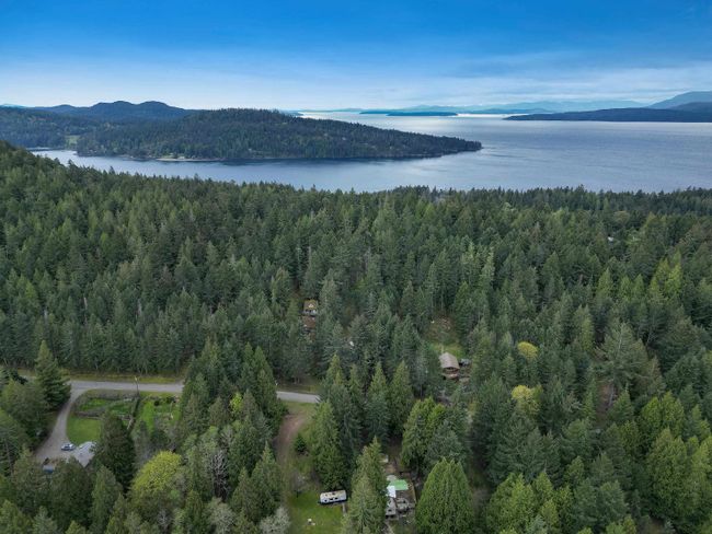 314 Mariners Way, House other with 4 bedrooms, 2 bathrooms and 2 parking in Mayne Island BC | Image 38