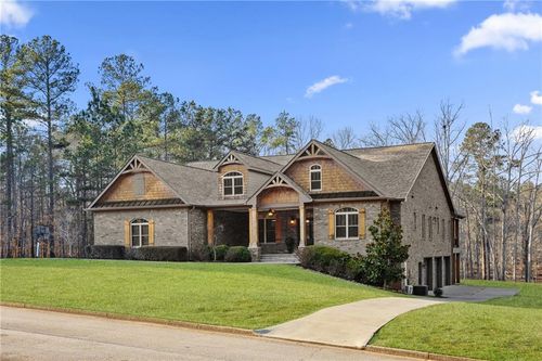 407 Saint Regis Dr, Oxford, GA, 30054-3131 | Card Image