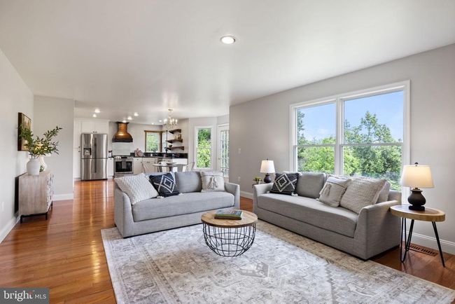5722 Pond View Ln, House other with 4 bedrooms, 4 bathrooms and null parking in Broad Run VA | Image 36