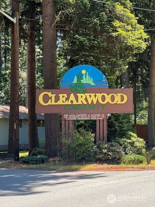 17707 N Beachside Dr Se, Yelm, WA, 98597-9375 | Card Image
