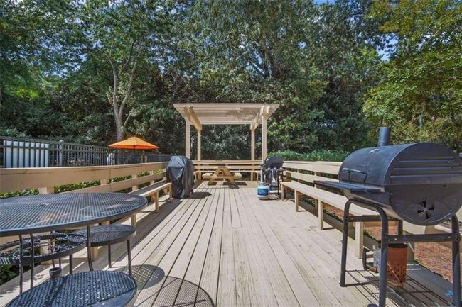 APT-1318 - 1501 Clairmont Rd, Condo with 1 bedrooms, 1 bathrooms and 1 parking in Decatur GA | Image 25