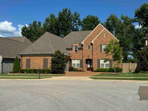 3474 Village Cross Ln, Collierville, TN, 38017-4544 | Card Image