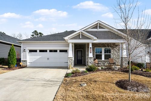 9113 Myrna Dr, Gastonia, NC, 28056-9531 | Card Image
