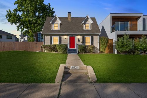 2626 Madera St, Dallas, TX, 75206-6744 | Card Image