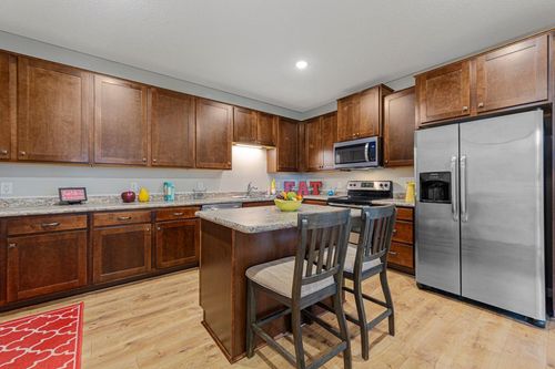 546 Cannon Way, Dundas, MN, 55019-4063 | Card Image