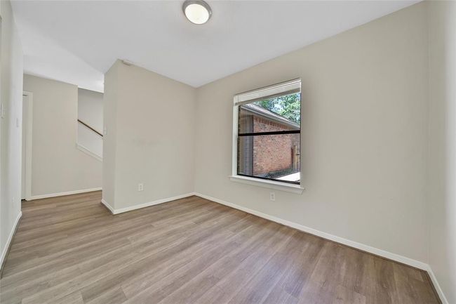 24 W Willowwood Ct, Townhouse with 3 bedrooms, 2 bathrooms and 2 parking in Spring TX | Image 9