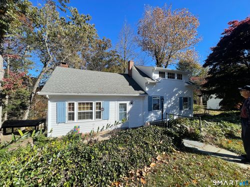 89 Alpine Dr, Sandy Hook, CT, 06482-1293 | Card Image