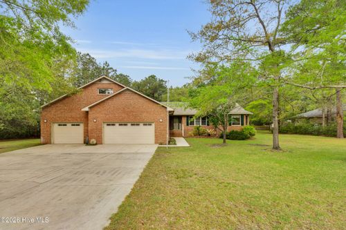 903 Lanyard Ln, New Bern, NC, 28560-9079 | Card Image