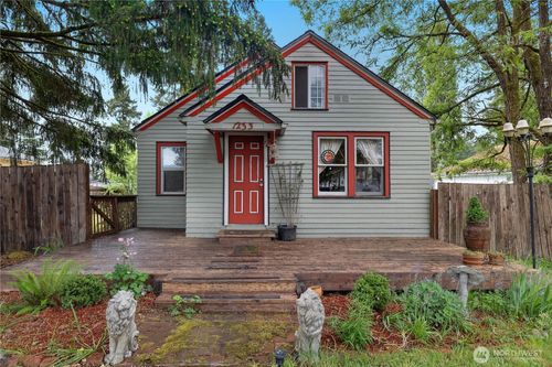1233 W Birch St, Shelton, WA, 98584-1767 | Card Image