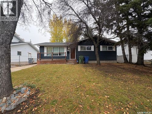 1582 Sibbald Cres, Prince Albert, SK, S6V6E7 | Card Image