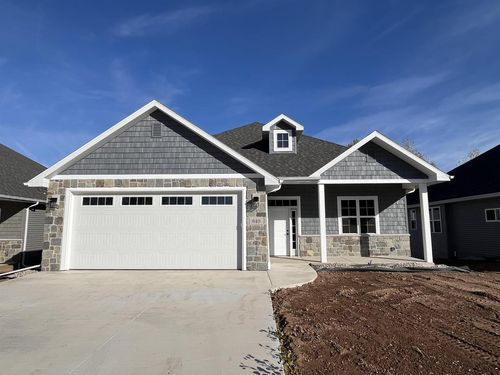 840 W Nova Way, GRAND CHUTE, WI, 54913 | Card Image