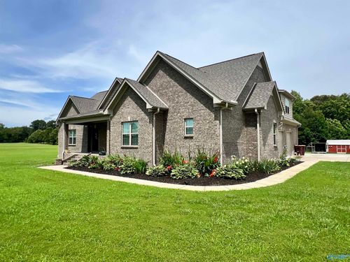 15153 Hobbs Rd, Athens, AL, 35614-4931 | Card Image