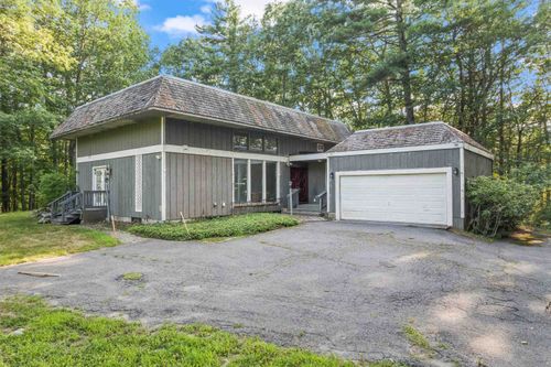 124 Exeter Rd, North Hampton, NH, 03862-2005 | Card Image