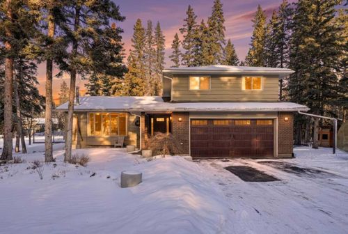 38 Wolf Dr, Redwood Meadows, AB, T3Z1A3 | Card Image