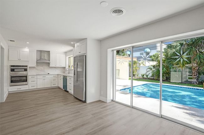 2111 Ne 35 Th St, House other with 3 bedrooms, 2 bathrooms and null parking in Lighthouse Point FL | Image 17