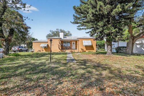 707 Ne 113th St, Biscayne Park, FL, 33161-7239 | Card Image