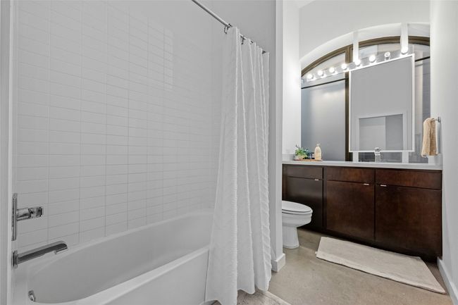 APT-907 - 507 Sabine St, Condo with 2 bedrooms, 2 bathrooms and 2 parking in Austin TX | Image 12