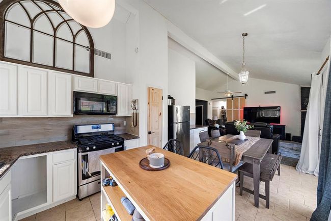2803 N Brompton Drive, House other with 3 bedrooms, 2 bathrooms and null parking in Pearland TX | Image 11