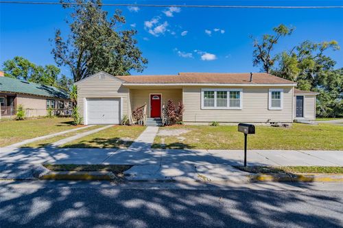 112 S Moss St, LEESBURG, FL, 34748-5627 | Card Image