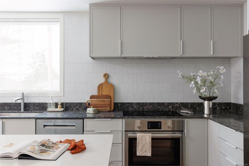6-1520 Louise Pl, Victoria, BC, V8P2T9 | Card Image
