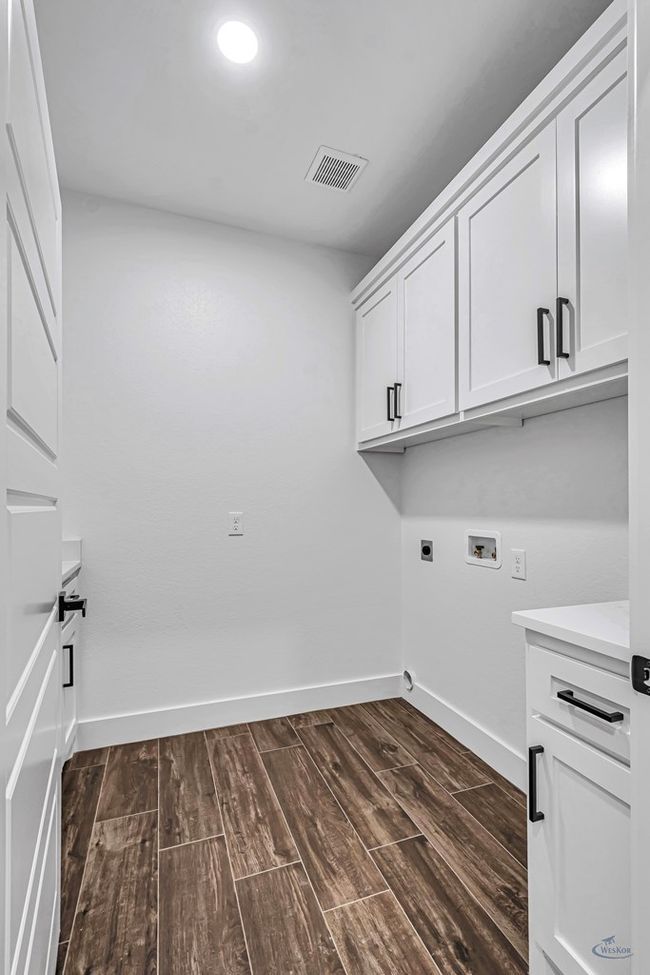 2200 S County Road 1059, House other with 4 bedrooms, 3 bathrooms and 2 parking in Midland TX | Image 55