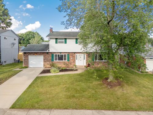 1624 Pinebluff Ln, Cincinnati, OH, 45255 | Card Image