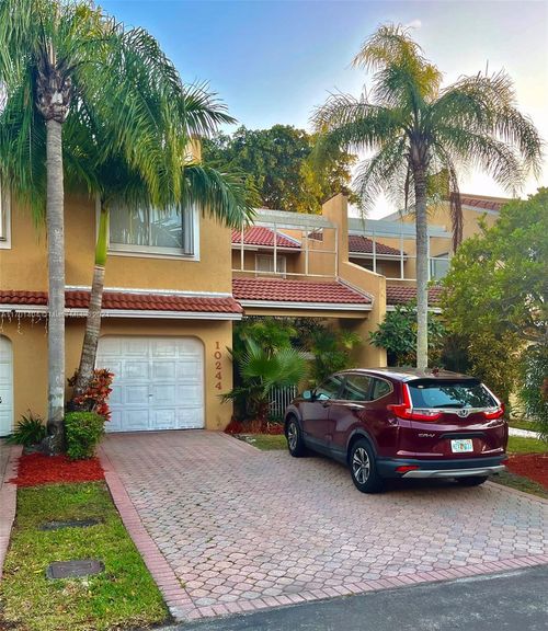 10244 Nw 51st Ter, Doral, FL, 33178 | Card Image