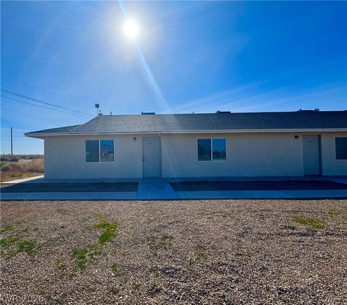 4-2081 S Dandelion St, Pahrump, NV, 89048-0934 | Card Image