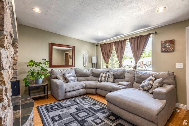 2039 Camelot Way, House other with 4 bedrooms, 2 bathrooms and 4 parking in West Jordan UT | Image 5