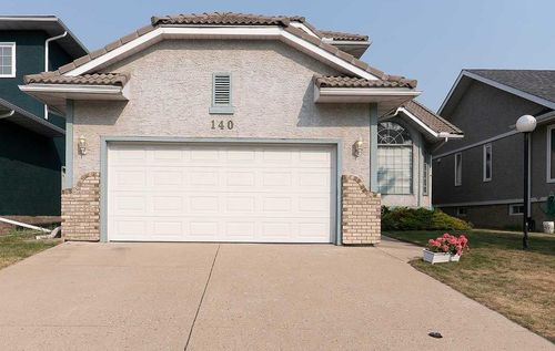 140 Santana Mews Nw, Calgary, AB, T3K3N7 | Card Image