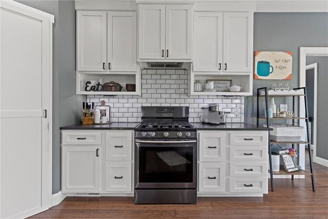 1500 Aaron Ln, House other with 5 bedrooms, 4 bathrooms and null parking in Adrian MO | Image 18