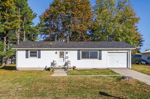 102 Dorothy Ln, New Vienna, OH, 45159-9697 | Card Image