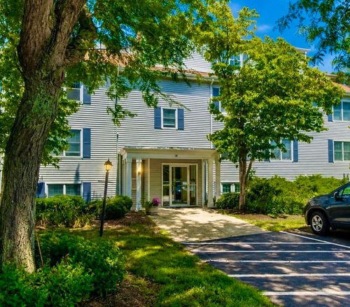 2c-14 Webb Pl, Mansfield, MA, 02048-2552 | Card Image