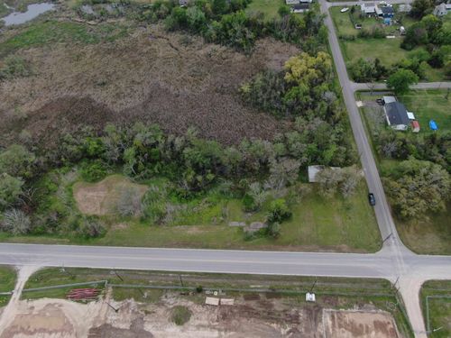 1621 Western Ave, West Orange, TX, 77630 | Card Image