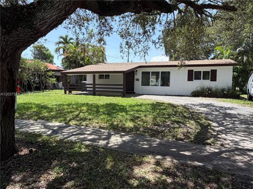 6570 Liberty St, Hollywood, FL, 33024-4029 | Card Image