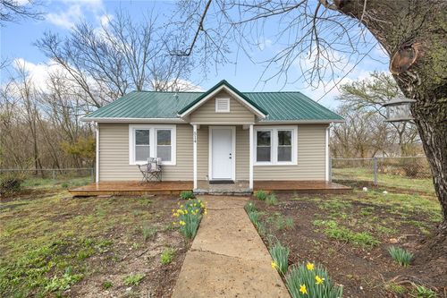 514 S Locust Street, Harrison, AR, 72601 | Card Image