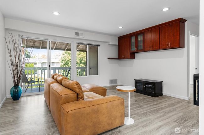 UNIT-109 - 5029 84 Th St Sw, Condo with 2 bedrooms, 1 bathrooms and 1 parking in Mukilteo WA | Image 8