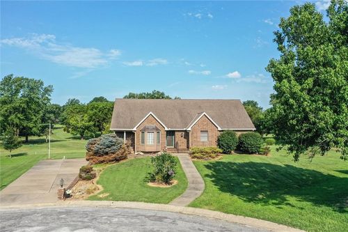 6 Willow Green Dr, Butler, MO, 64730-9366 | Card Image